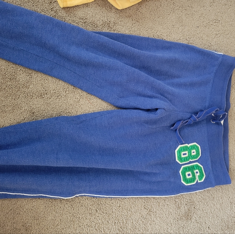 PINK Victoria's Secret Lime Green Henley with Blue Capri Sweatpants - Picture 2 of 6